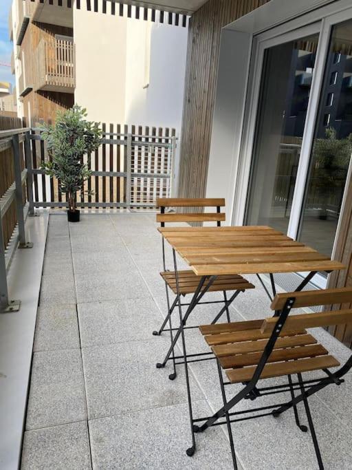 T3 Moderne - Proche Tram - Parking Prive Appartement Angers Buitenkant foto